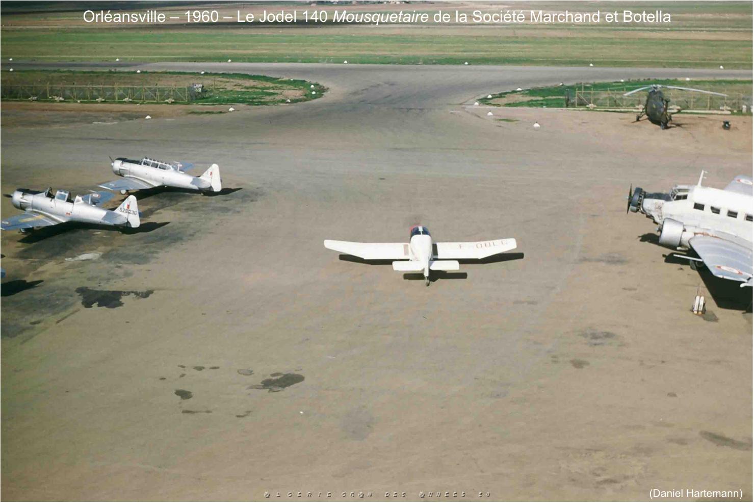 140-AERODROMES-ET-BASES-1945-1962-24-ORLEANSVILLE AMMI MOUSSA BOURBAKI (35).jpg